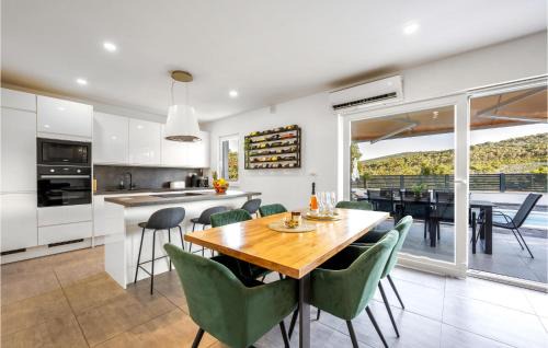 Primosten House | Stunning Home In Krusevo