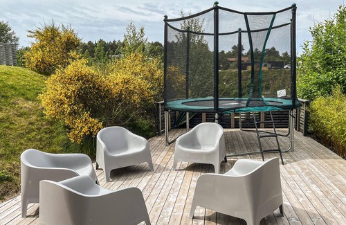 Lindesnes House | Stunning home in Lindesnes with WiFi