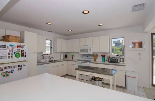 Loveladies House | Stunning home in Loveladies with 4 Bedrooms, Private swimming pool and WiFi
