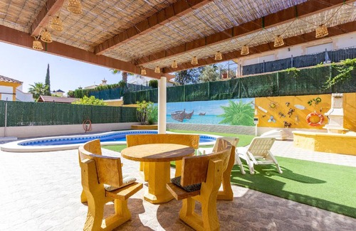 Mazarron House | Stunning Home In Mazarrón With Kitchen