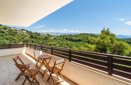 Novo Selo House | Stunning home in Novo Selo with WiFi