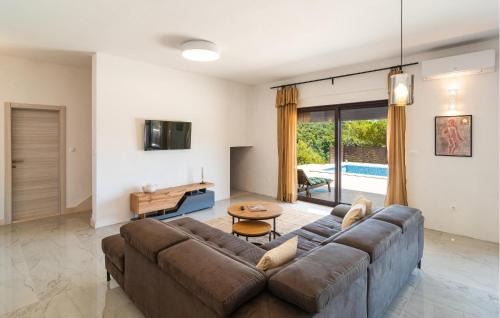 Novo Selo House | Stunning Home In Novo Selo With Wifi