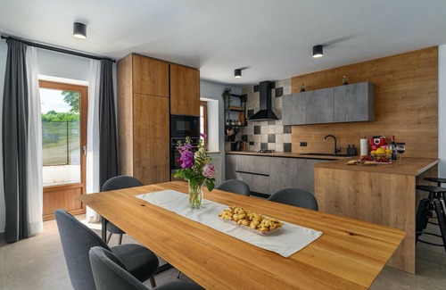 Bazgalji House | Stunning home in Pazin