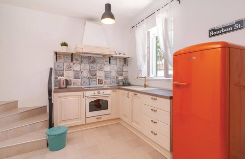 Primosten House | Stunning home in Primosten with kitchen