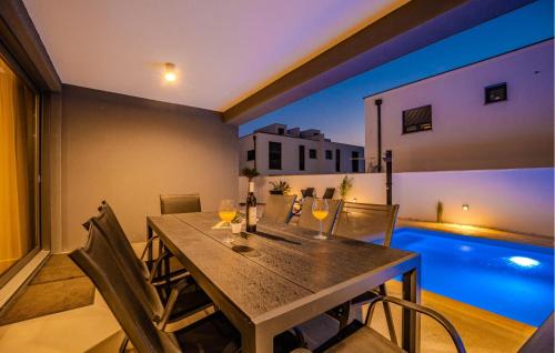 Privlaka House | Stunning Home In Privlaka