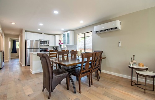 East Queen Anne House | Stunning Home in Queen Anne near Space Needle!