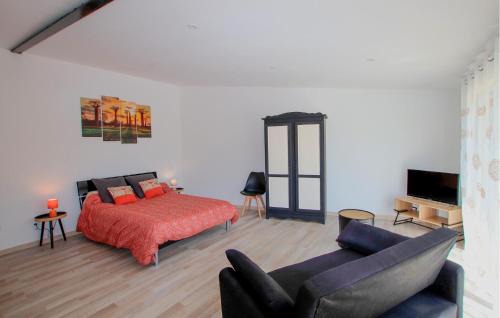 Rousson House | Stunning Home In Rousson With Wifi