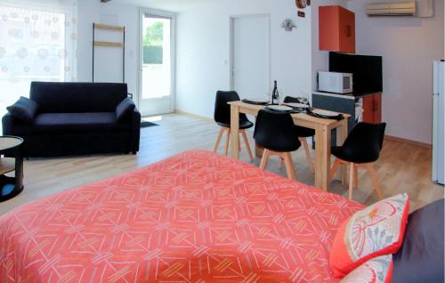 Rousson House | Stunning Home In Rousson With Wifi