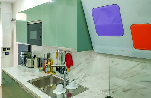 Taverny House | Stunning home in Taverny with WiFi