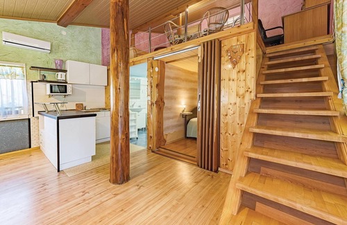Valtura House | Stunning home in Valtura with WiFi
