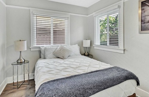 Logan Heights House | Stunning Home near Downtown/ Balboa Park/ San Diego Zoo