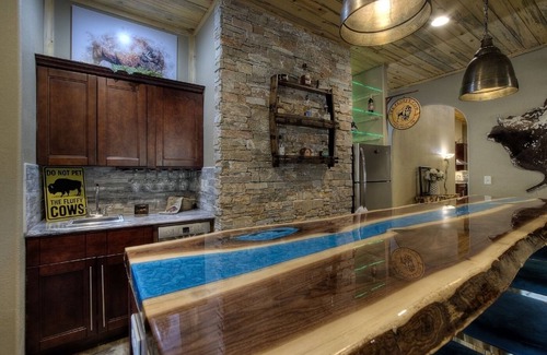 Hermosa House | Stunning home on 7 acres with 5400sf of indoor/outdoor living space