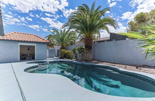 Green Valley North Ski Chalet | Stunning Home Pool, Cabana & BBQ