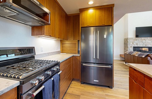 Nekoosa House | Stunning Home w/EV Charger, near Lakes, Trails, Golf & Lake Arrowhead Amenities