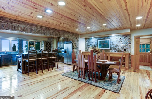 Young Harris House | Stunning Home with Lake and endless Mountains Views