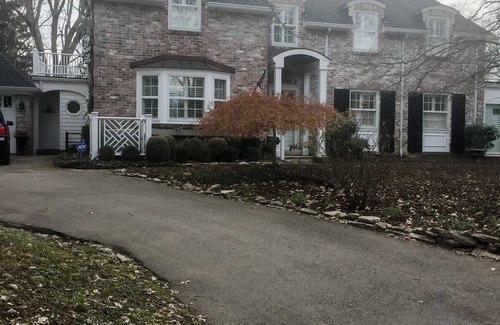 Crescent Hill House | Stunning Kentucky Derby home located only 6 miles from the Track