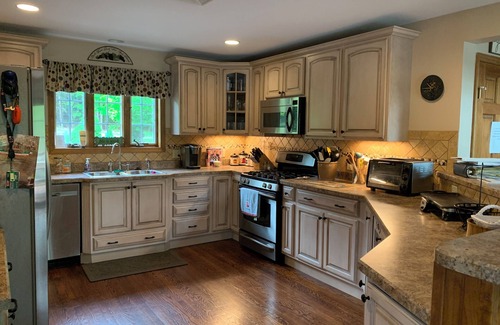 Blakeslee House | Stunning Lake Front Home, Near Ski Slopes, Fireplace, Hot Tub, Firepit, Boats