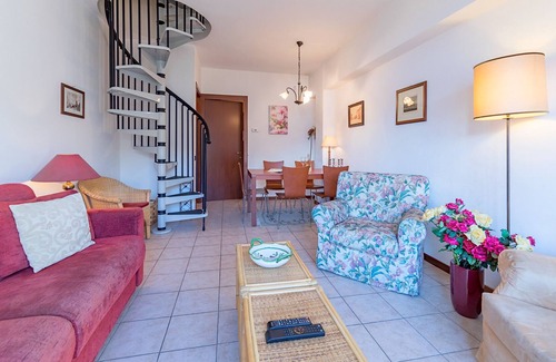 Acquaseria Apartment | Stunning Lake View, 2-bedroom apartment near Menaggio, Lake Como