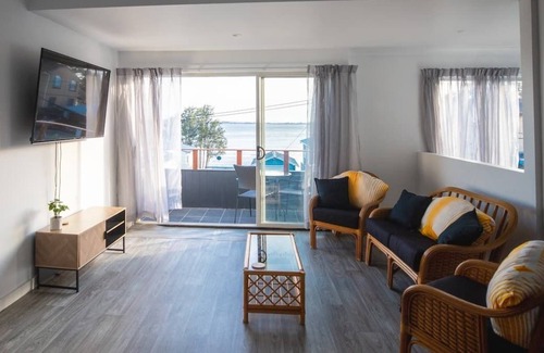 Central Coast Apartment | Stunning Lake Views, Upper Level - Central Coast