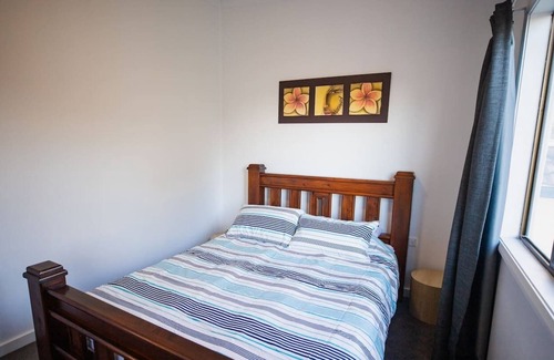 Central Coast Apartment | Stunning Lake Views, Upper Level - Central Coast