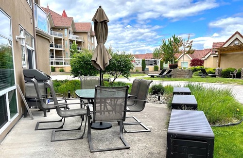 North End Condo | Stunning Lakefront Condo - 5 min walk to downtown Kelowna
