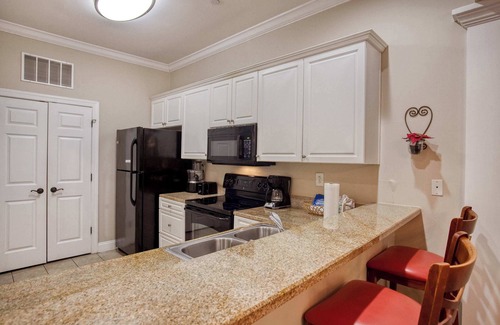 North Litchfield Beach Condo | Stunning Litchfield 2BR Condo at Seaside Inn