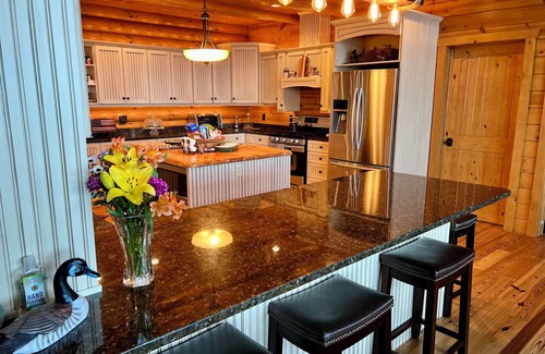 Cheboygan House | Stunning Log Home Plus Guest Cottage With Sandy Beach!