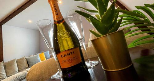 New Forest District Apartment | Stunning Luxury Apartment in Central Lymington