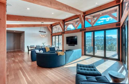 Orderville House | Stunning Luxury Family Home Near Zion National Park