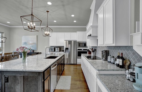 Horseshoe Bay House | Stunning Luxury Lake Home with Waterfront & Fire Pit!