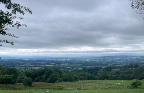 Knowbury Apartment | Stunning Luxury Rural Apartment Nr. Ludlow