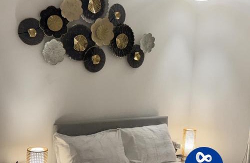 Dubai Marina Apartment | Stunning Marina View Studio - TIE Hotels & Resorts
