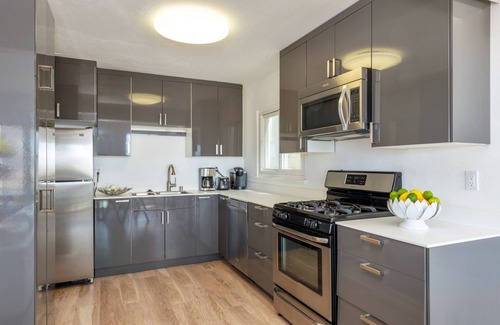 The Jungle Condo | Stunning Modern Beachfront Retreat - ON THE SAND WITH SPECTACULAR OCEAN VIEWS