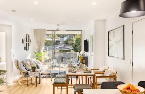 Mount Gravatt Apartment | Stunning Mount View Modern Apartment MtGravatt CBD