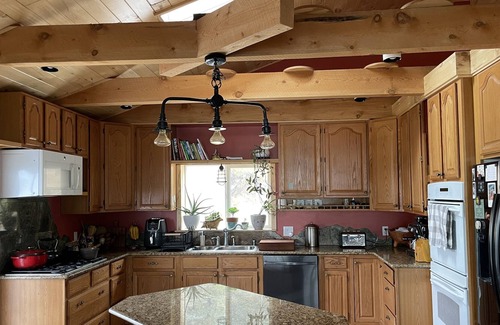 Coal Creek Canyon House | Stunning Mountain Escape - only 30mins to Boulder, Golden, Eldora