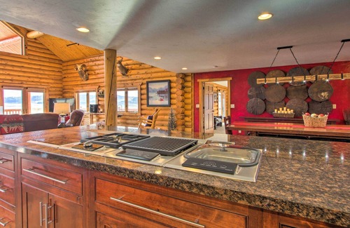 Philipsburg Cabin | Stunning Mountain-View Ranch on 132 Acres!