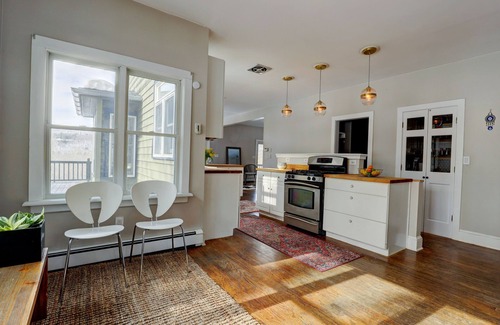 New Paltz House | Stunning Mountain Views, Pool, NEW Hot Tub and Sauna