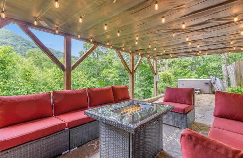 Laurel Ridge House | Stunning Mtn Views Hot Tub Movie Theater Game Room
