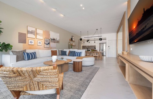 Ampliacion Juarez Apartment | Stunning New Condo, Close to the Beach at Marea Los Cabos 2BDR 2BR