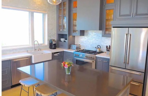 Pierpont Bay House | Stunning New Construction Steps From The Beach