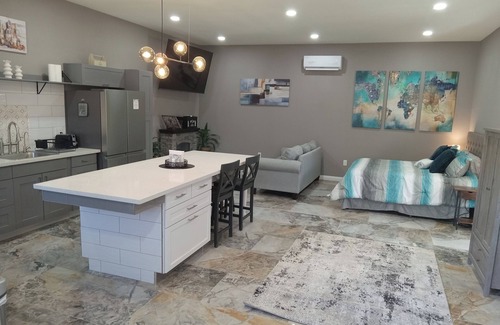 Mojave Desert Apartment | Stunning New House by Death Valley, Amazing Views!