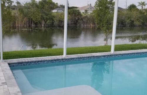 Mariner House | Stunning New Home in Cape Coral Florida