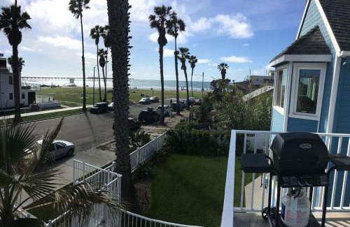 Ocean Beach House | Stunning OB Ocean View Stay