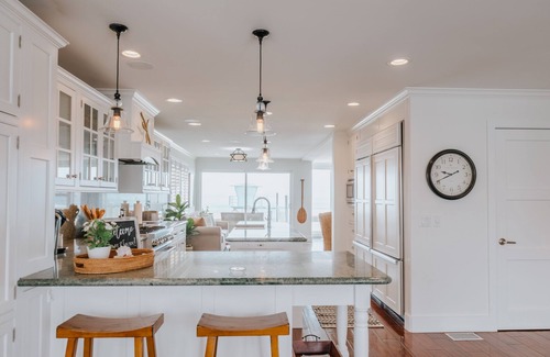 Silver Strand House | Stunning Ocean Front Views on the Sand, Luxury Home - Silver Strand Beach