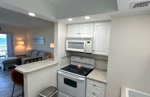Oceanside Estates Condo | Stunning Ocean & Pool View 2/2 Ormond Beach Florida #204