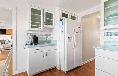 Kitty Hawk Cottage | Stunning Ocean Views - Hot Tub - Cottage with Character - 5 Stars!