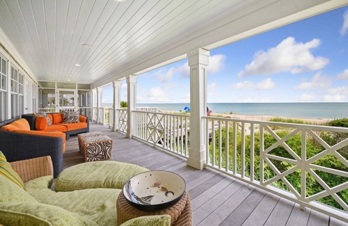 Debordieu Colony House | Stunning oceanfront beach house, where the beauty of nature meets luxury living
