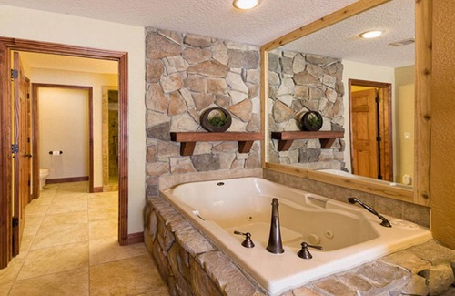 Park City Villa | Stunning One-Bedroom Villa - Ski In/Ski Out - Park City, UT
