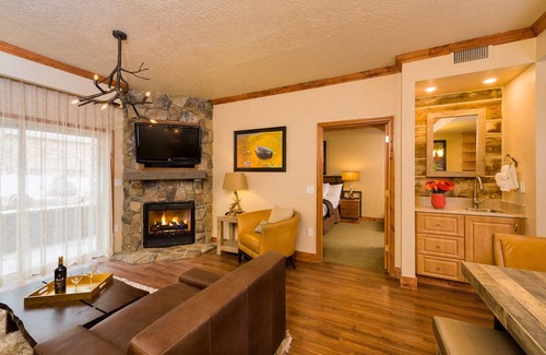 Park City Villa | Stunning One-Bedroom Villa - Ski In/Ski Out - Park City, UT