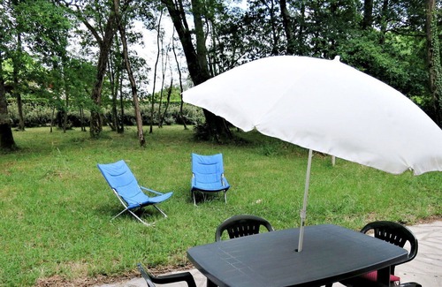 Saint-Laurent-de-Medoc Villa | Stunning private villa for 6 guests with WIFI, TV, terrace, pets allowed and parking